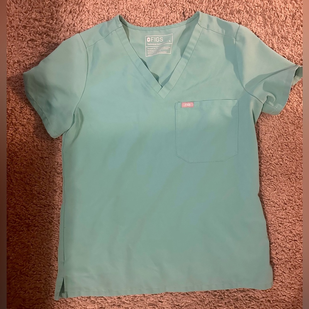 Figs Technical Collection Scrub set in surgical green